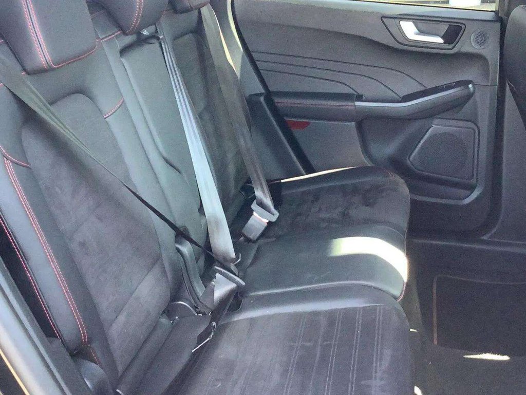 2023 Ford Kuga — image 5