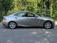 USED 2016 66 LEXUS IS 2.5 300h Advance Saloon 4dr Petrol Hybrid E-CVT Euro 6 (s/s) (223 ps) ** ONLY 1 OWNER FROM NEW **