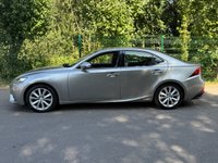 USED 2016 66 LEXUS IS 2.5 300h Advance Saloon 4dr Petrol Hybrid E-CVT Euro 6 (s/s) (223 ps) ** ONLY 1 OWNER FROM NEW **