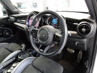USED 2023 23 MINI HATCH 2.0 Cooper S Sport Hatchback 5dr Petrol Steptronic Euro 6 (s/s) (178 ps) NAV-HTD SEATS-APPLE CARPLAY