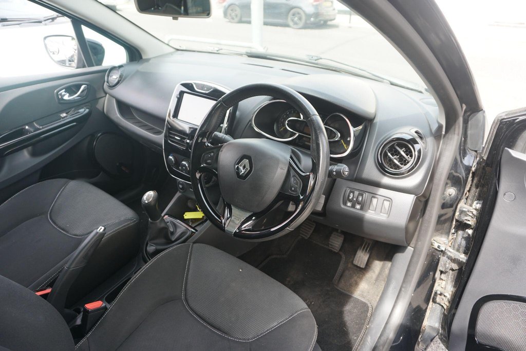 USED 2013 13 RENAULT CLIO 1.2 16V Dynamique MediaNav Euro 5 5dr JUST ARRIVED