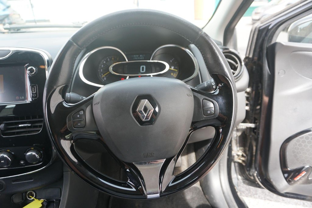 USED 2013 13 RENAULT CLIO 1.2 16V Dynamique MediaNav Euro 5 5dr JUST ARRIVED