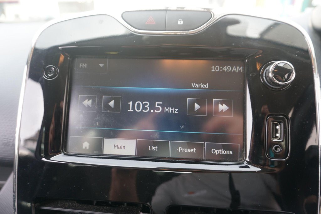 USED 2013 13 RENAULT CLIO 1.2 16V Dynamique MediaNav Euro 5 5dr JUST ARRIVED
