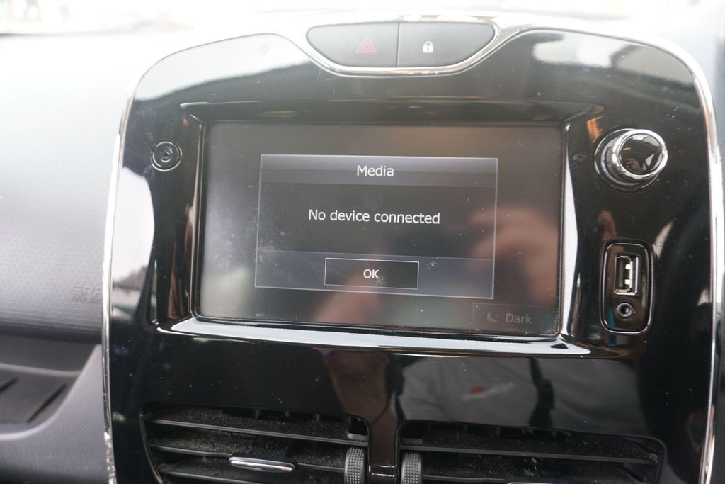 USED 2013 13 RENAULT CLIO 1.2 16V Dynamique MediaNav Euro 5 5dr JUST ARRIVED
