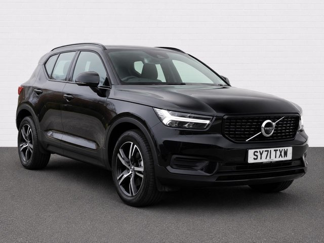 View our Volvo Xc40 1.5 T3 R-Design SUV 5dr Petrol Manual Euro 6 (s/s) (163 ps)