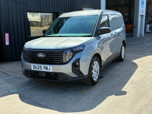 View our FORD TRANSIT COURIER