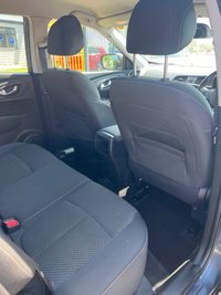 USED 2017 67 RENAULT KADJAR 1.5 dCi Dynamique Nav SUV 5dr Diesel Manual Euro 6 (s/s) (110 ps) 