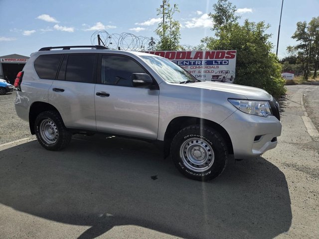 View our TOYOTA LAND CRUISER