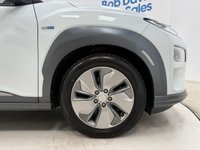 USED 2020 70 HYUNDAI KONA 64kWh Premium SE SUV 5dr Electric Auto (7kW Charger) (204 ps) Auto Electric Premium SE Kona, 300 Mile Range, 204 BHP, Climate Leather Seats, SATNAV, 10" Display, Camera, Cruise, Only 48000 Miles FULL SH