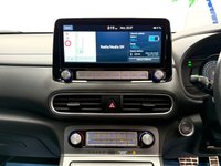 USED 2020 70 HYUNDAI KONA 64kWh Premium SE SUV 5dr Electric Auto (7kW Charger) (204 ps) Auto Electric Premium SE Kona, 300 Mile Range, 204 BHP, Climate Leather Seats, SATNAV, 10" Display, Camera, Cruise, Only 48000 Miles FULL SH