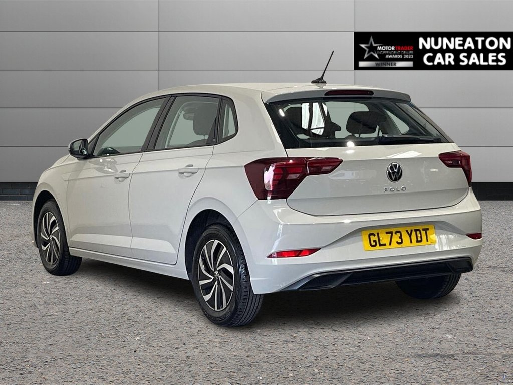 2023 Volkswagen Polo — image 6
