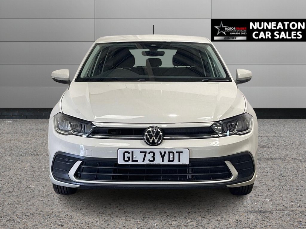 2023 Volkswagen Polo — image 8