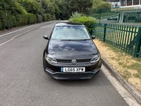 USED 2015 65 VOLKSWAGEN POLO 1.2 TSI BlueMotion Tech SE Hatchback 3dr Petrol Manual Euro 6 (s/s) (90 ps)**1 PREVIOUS KEEPER** 