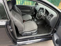 USED 2015 65 VOLKSWAGEN POLO 1.2 TSI BlueMotion Tech SE Hatchback 3dr Petrol Manual Euro 6 (s/s) (90 ps)**1 PREVIOUS KEEPER** 