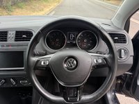 USED 2015 65 VOLKSWAGEN POLO 1.2 TSI BlueMotion Tech SE Hatchback 3dr Petrol Manual Euro 6 (s/s) (90 ps)**1 PREVIOUS KEEPER** 