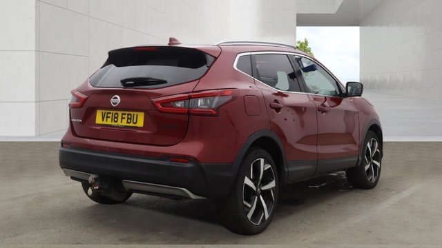 View our NISSAN QASHQAI