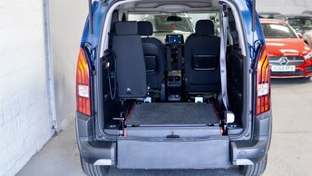 View our PEUGEOT RIFTER