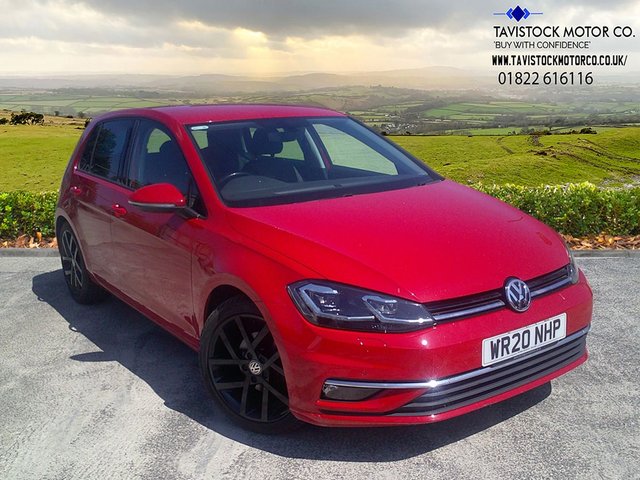 View our Volkswagen Golf range