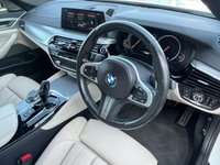USED 2017 17 BMW 5 SERIES 2.0 520d M Sport Saloon 4dr Diesel Auto Euro 6 (s/s) (190 ps) 2 KEYS, BOOK PACK, GREAT SERVICE HISTORY AND A MINIMUM OF 9 MONTHS MOT
