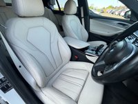 USED 2017 17 BMW 5 SERIES 2.0 520d M Sport Saloon 4dr Diesel Auto Euro 6 (s/s) (190 ps) 2 KEYS, BOOK PACK, GREAT SERVICE HISTORY AND A MINIMUM OF 9 MONTHS MOT