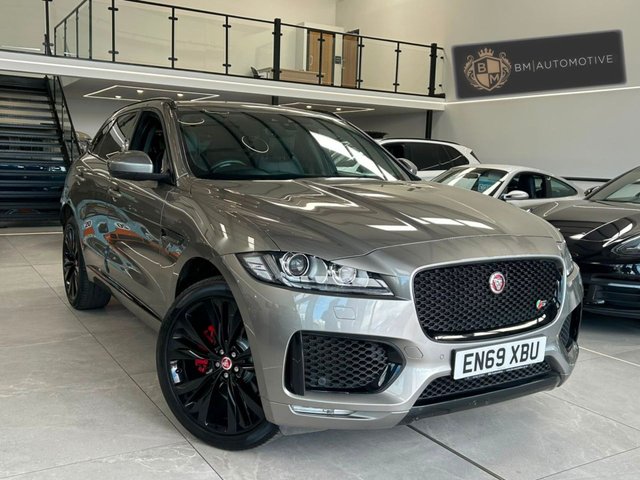 2019 Jaguar F-pace