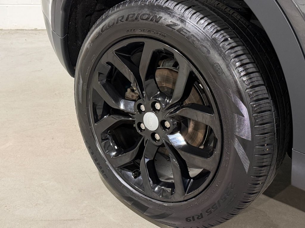 USED 2018 68 LAND ROVER DISCOVERY SPORT 2.0 TD4 HSE SUV 5dr Diesel Manual 4WD Euro 6 (s/s) (180 ps) 