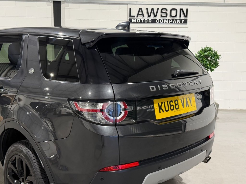 USED 2018 68 LAND ROVER DISCOVERY SPORT 2.0 TD4 HSE SUV 5dr Diesel Manual 4WD Euro 6 (s/s) (180 ps) 