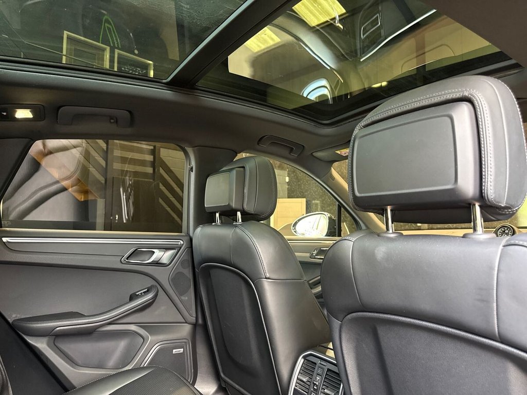 USED 2023 23 PORSCHE MACAN 2.0T T SUV 5dr Petrol PDK 4WD Euro 6 (s/s) (265 ps) PAN ROOF|BOSE|AIR SUSPENSION
