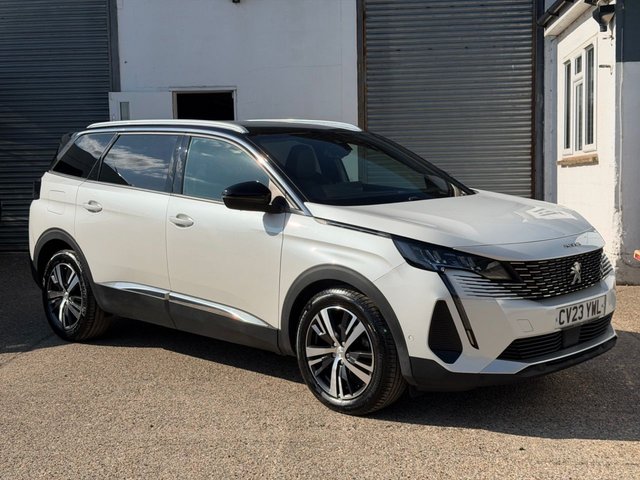 View our PEUGEOT 5008