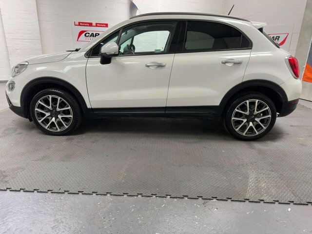 View our FIAT 500X