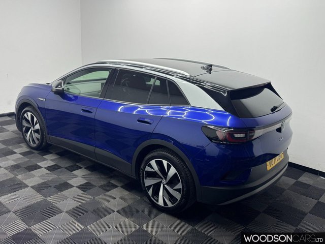 View our VOLKSWAGEN ID.4