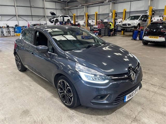 View our Renault Clio 0.9 TCe Dynamique S Nav Hatchback 5dr Petrol Manual Euro 6 (s/s) (90 ps)