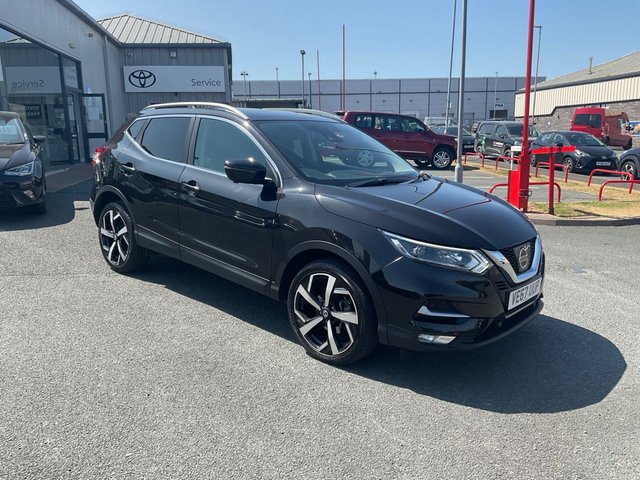 View our NISSAN QASHQAI