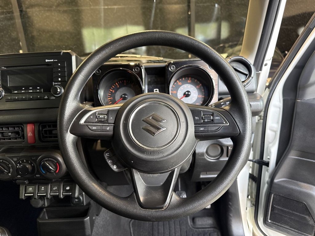 USED 2023 23 SUZUKI JIMNY 1.5 LCV 3dr Petrol Manual ALLGRIP Euro 6 (101 ps) VAT QUALIFYING|2 OWNERS