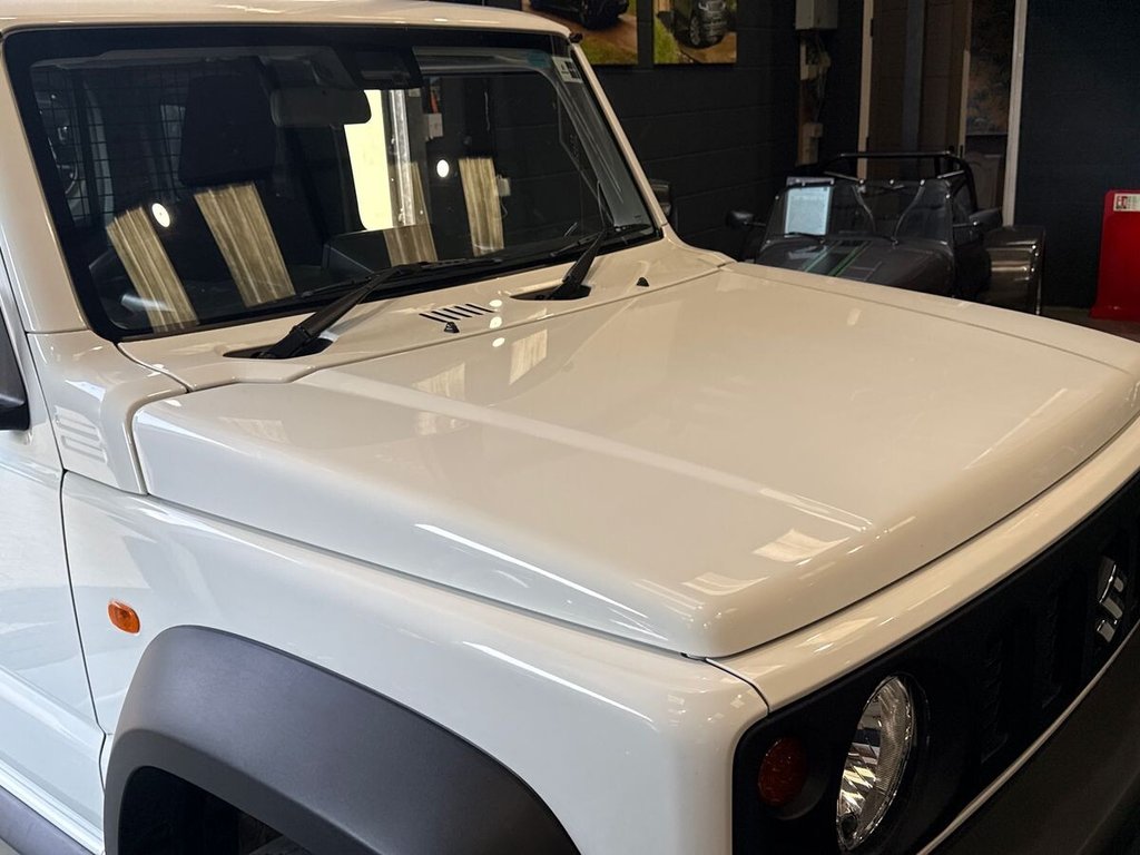 USED 2023 23 SUZUKI JIMNY 1.5 LCV 3dr Petrol Manual ALLGRIP Euro 6 (101 ps) VAT QUALIFYING|2 OWNERS