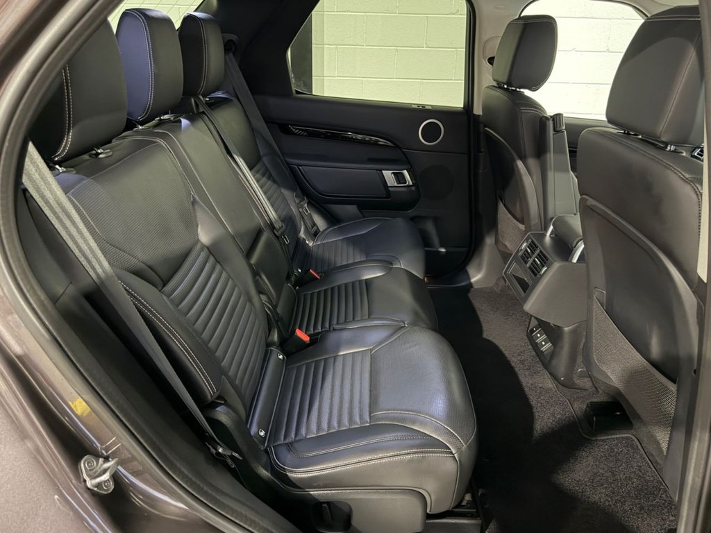 USED 2023 23 LAND ROVER DISCOVERY 3.0 D300 MHEV S SUV 5dr Diesel Auto 4WD Euro 6 (s/s) (300 ps) 
