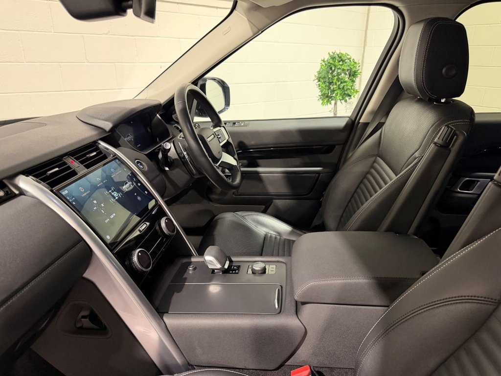 USED 2023 23 LAND ROVER DISCOVERY 3.0 D300 MHEV S SUV 5dr Diesel Auto 4WD Euro 6 (s/s) (300 ps) 