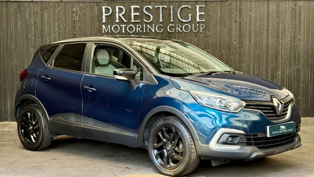 View our RENAULT CAPTUR