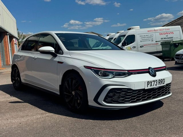 View our VOLKSWAGEN GOLF