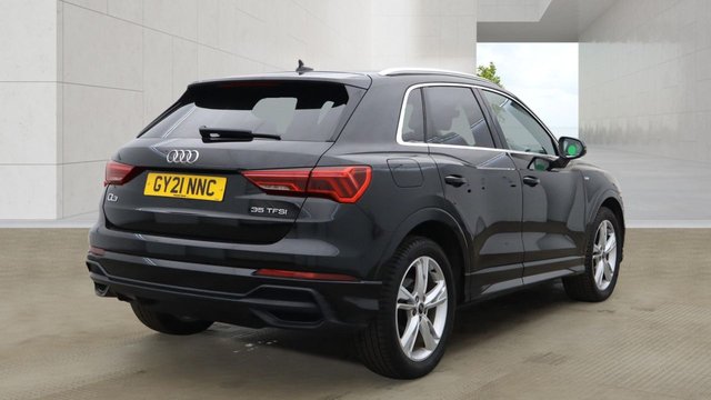 View our AUDI Q3