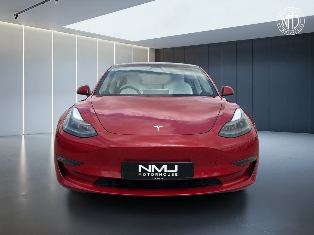 USED 2022 72 TESLA Model 3 (Dual Motor) Performance Auto 4WDE 4dr (Performance Upgrade) 9.9%APR ONE OWNER WHITE INT