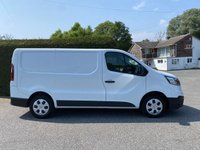 USED 2023 23 RENAULT TRAFIC SL30 ADVANCE 2.0 DCI 130PS  High Specification Model With Air Con, Media Screen, Cruise Control, Load Through Bulkhead, Rear Parking Sensors & Much More! Nice Clean Van, Viewing Recommended!