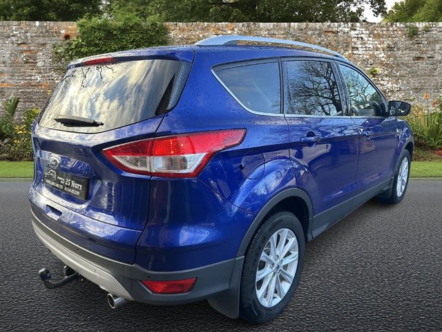 View our FORD KUGA