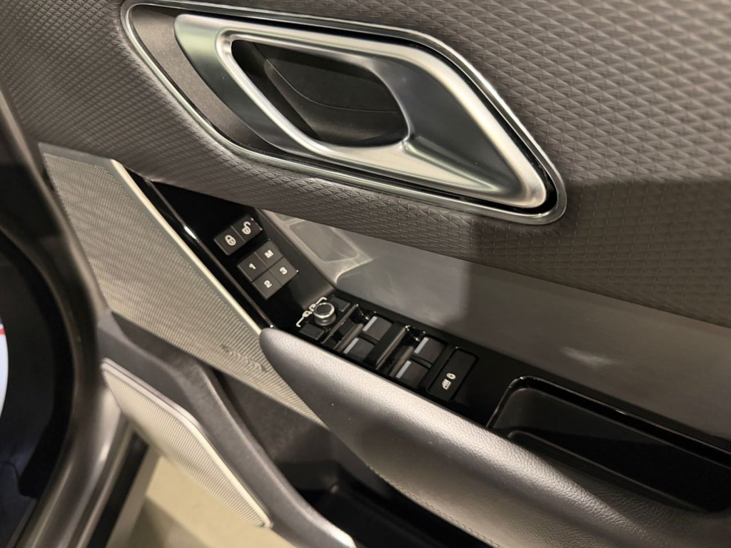 USED 2019 19 LAND ROVER RANGE ROVER VELAR 3.0 D275 R-Dynamic SE SUV 5dr Diesel Auto 4WD Euro 6 (s/s) (275 ps) 