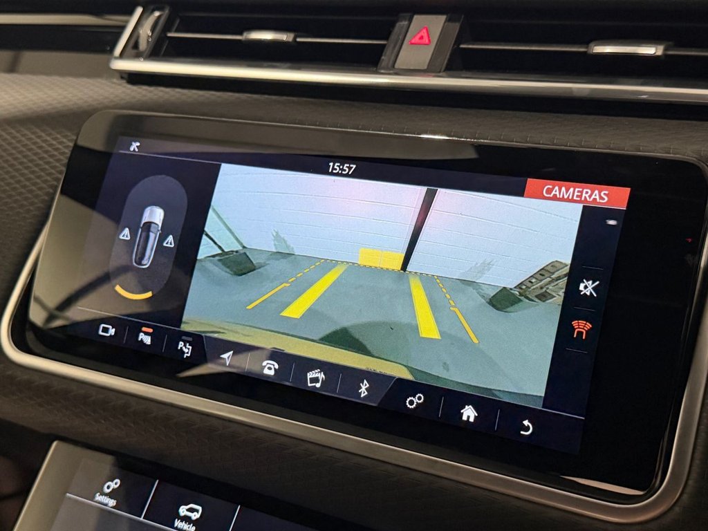 USED 2019 19 LAND ROVER RANGE ROVER VELAR 3.0 D275 R-Dynamic SE SUV 5dr Diesel Auto 4WD Euro 6 (s/s) (275 ps) 