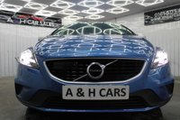 USED 2017 17 VOLVO V40 2.0 T2 R-Design Nav Plus Hatchback 5dr Petrol Manual Euro 6 (s/s) (122 ps) FREE 6 MONTHS WARRANTY