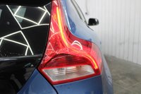 USED 2017 17 VOLVO V40 2.0 T2 R-Design Nav Plus Hatchback 5dr Petrol Manual Euro 6 (s/s) (122 ps) FREE 6 MONTHS WARRANTY