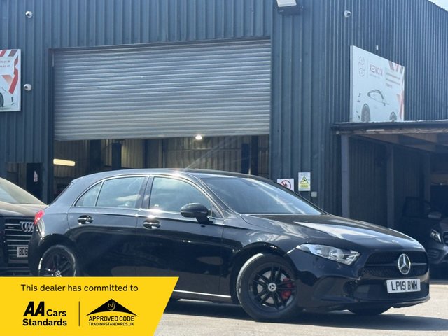 2019 MERCEDES A CLASS 1.5 A180D SE HATCHBACK 5DR DIESEL 7G DCT EURO 6 S S... photo