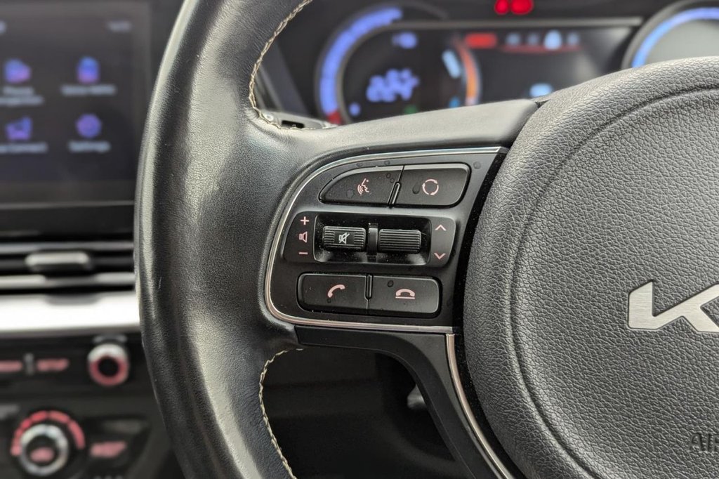 USED 2022 22 KIA NIRO 64kWh 3 SUV 5dr Electric Auto (201 bhp) Car Play, Sat Nav, Camera