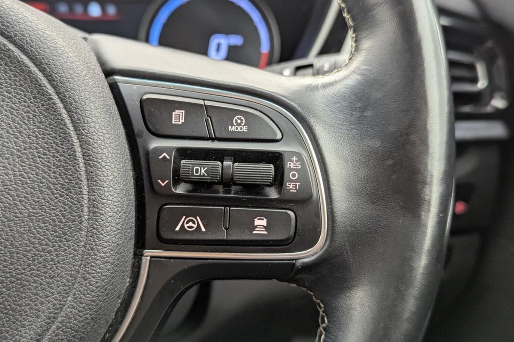 USED 2022 22 KIA NIRO 64kWh 3 SUV 5dr Electric Auto (201 bhp) Car Play, Sat Nav, Camera